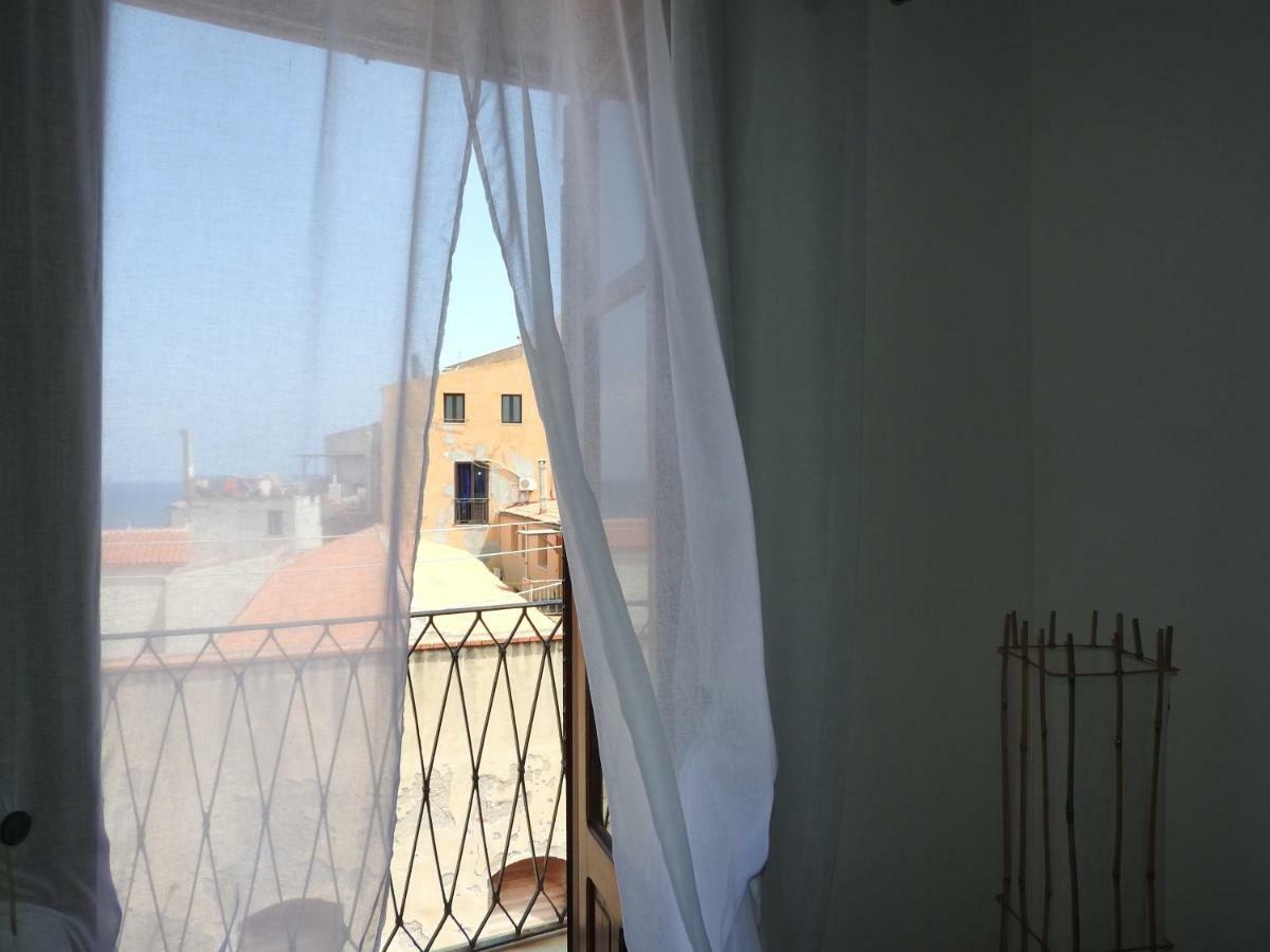 Вилла Terrazza Piazzetta Piazza Francesco Crispi Чефалу Экстерьер фото